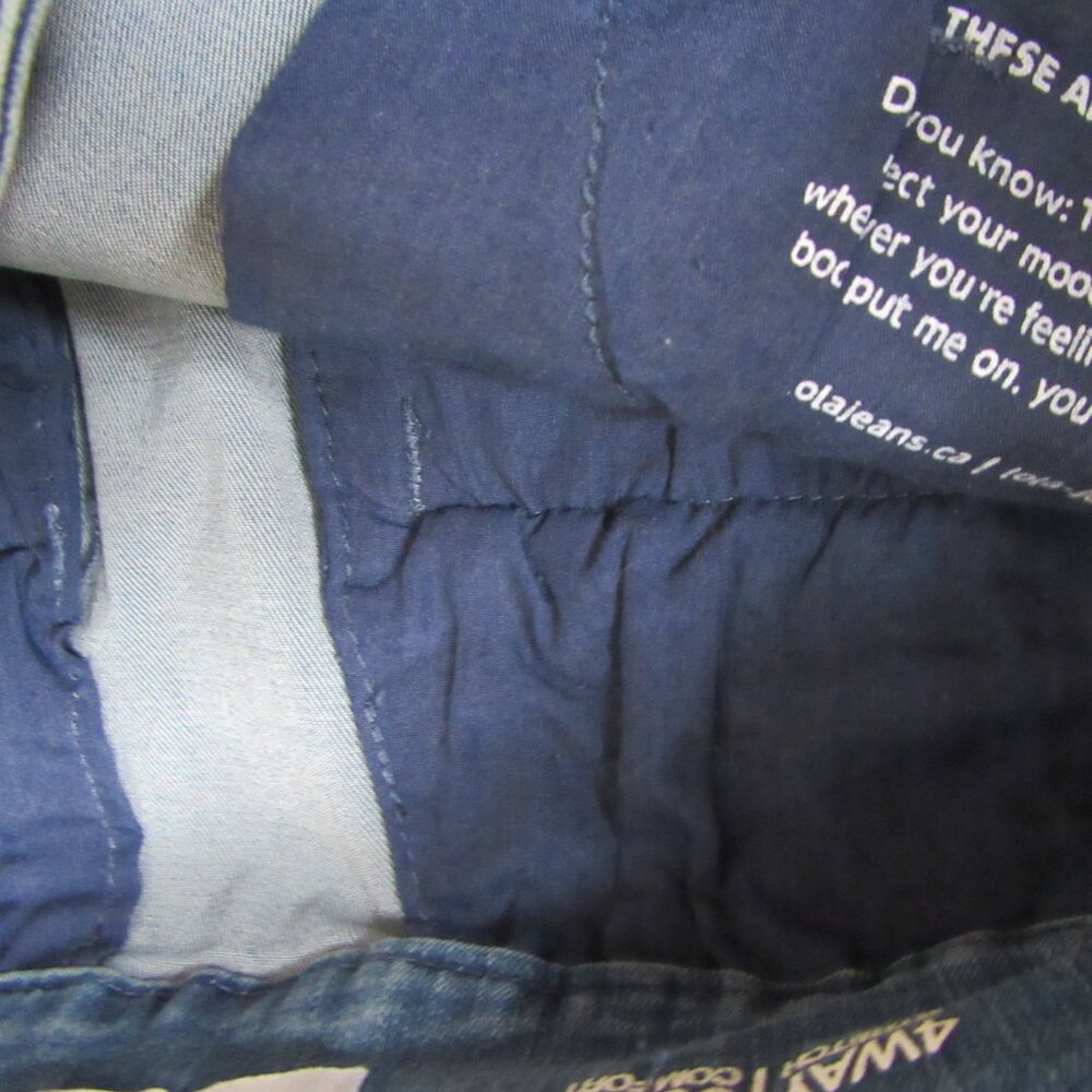 LOLA Jeans Asymmetrical Denim Blue Short Skirt sz.6. waist 29in, length 19in - Picture 3 of 5